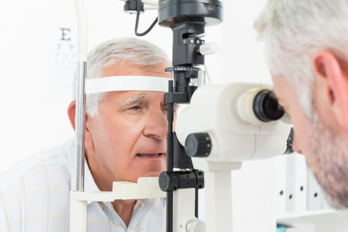 Why Seniors Should Get Their Eyes Checked Regularly