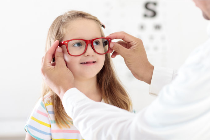 finding-the-best-fit-for-your-childs-glasses